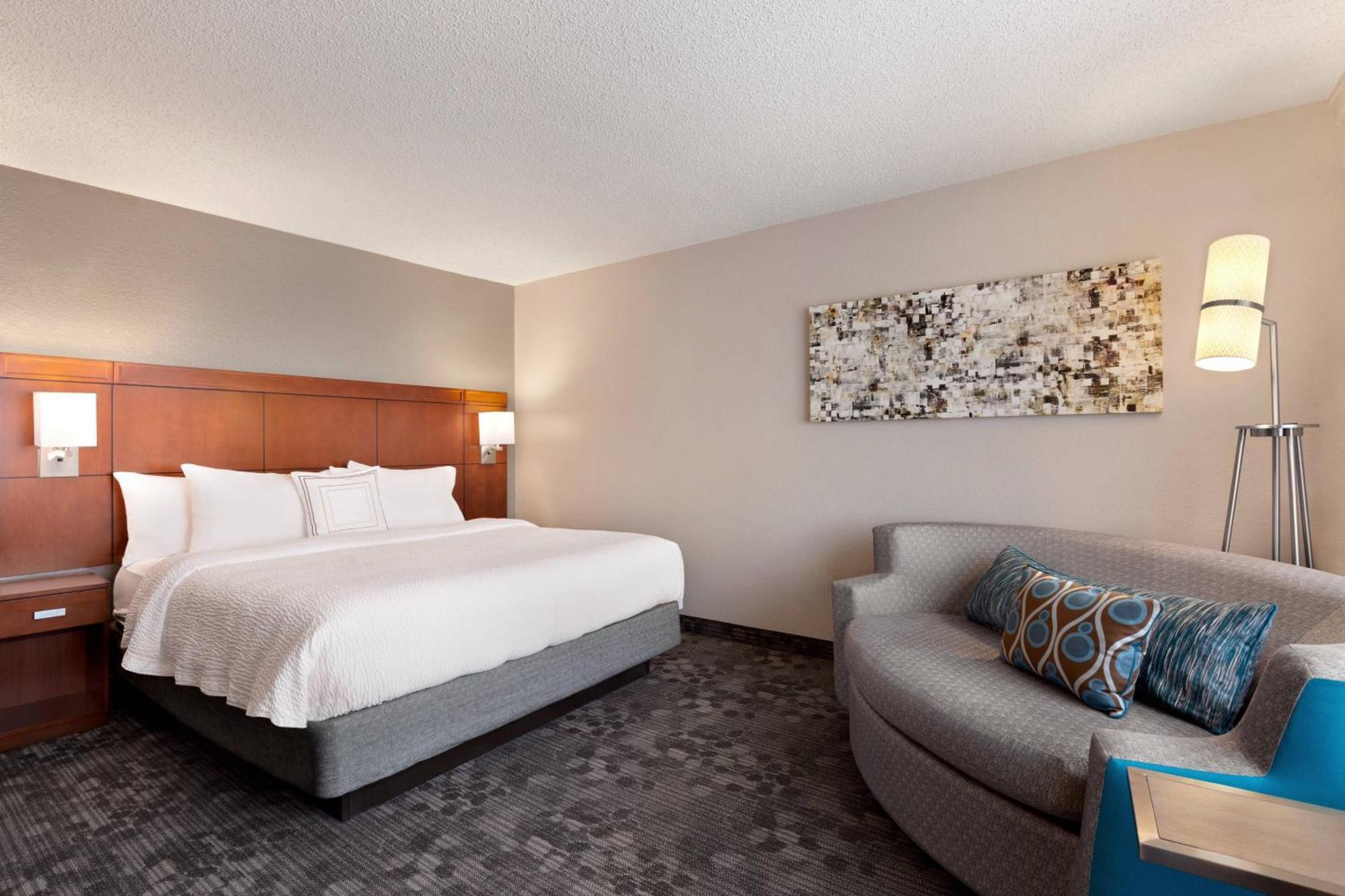 Courtyard By Marriott Tulsa Central Eksteriør billede